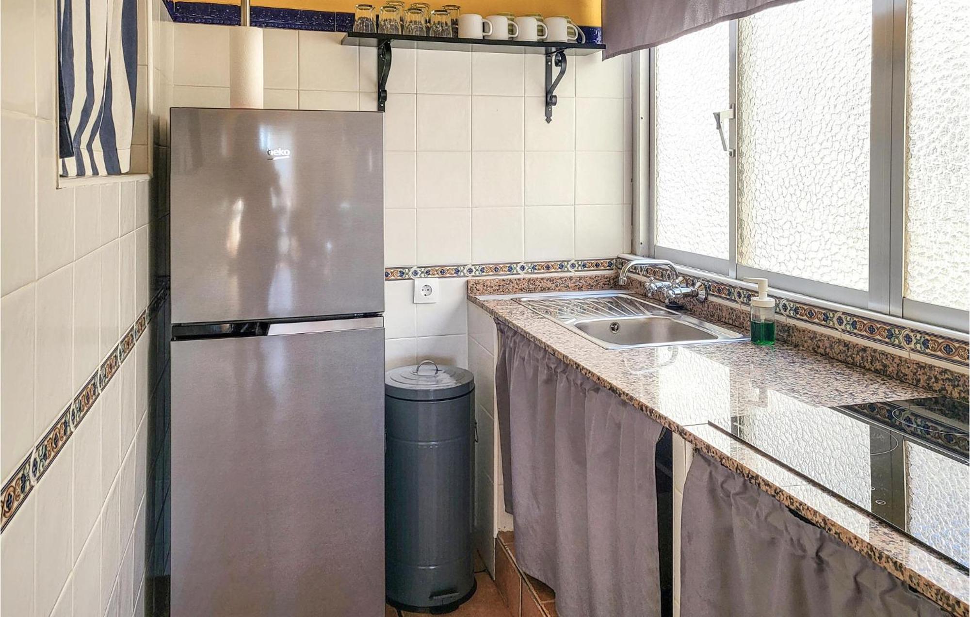2 Bedroom Cozy Apartment In El Campello Dış mekan fotoğraf